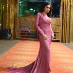 Naisha Khanna Instagram - Popular Child Influencer Of The Year! Thankyou🫶🏻❤️🏆 📸: @ankitsahu8589 @unreel_ank 👗: @the_adhya_designer #ootd #award #awardwinning #awardwinner #instagood #naishains #naishakhanna #itcaawards