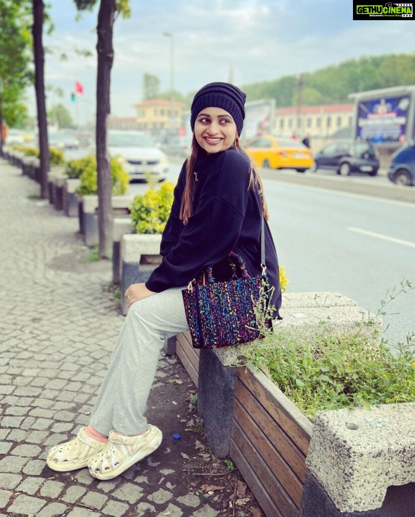 Nakshathra Nagesh Instagram - Istanbul road le! Turkey, Istanbul
