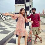 Nakshathra Nagesh Instagram - Something I’ve always wanted to do! A happy and eventful Sunday with my boys ❤️🧿 #sundayfunday Napier Bridge