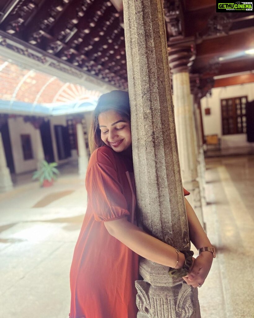 Nakshathra Nagesh Instagram - Never thought I would get so attached to a building.. @chidambaravilas ❤️ the sweetest staff truly add to the experience becoming a beautiful memory. 🙌🏼
