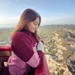 Nakshathra Nagesh Instagram – Hot air balloon ride in Cappadocia, Turkey! What a heavenly experience 😍 

There were tones of tour operators to choose from, thankfully we were wise enough to leave it to @pickyourtrail to help us choose the right activities with the right people ❤️ 

Do download the app today if you wish to travel, it’s god sent! #pickyourtrail #turkey #NakshufoundherRagha #bucketlist #hotairballoon