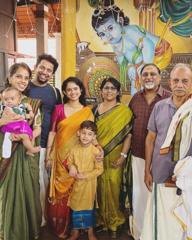 Namita Krishnamurthy Instagram - Favourite week with my favourite people ♥️ #familytime #mybabies