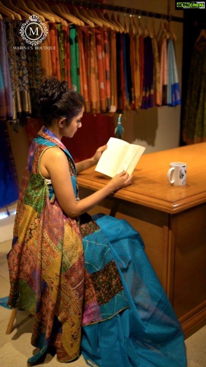 Namita Krishnamurthy Instagram - @namita.krishnamurthy definitely BLUE us away with her style. Fashion comes in all drapes and styles. Who says saree only has to be traditional? Here are some beautiful styles you could drape your saree in! 1. Modernity with a traditional touch 2. Graceful yet chic 3. What’s better than the desi drape? Jewellery: @sruthis_jewellery MUA: @anuramakeupartistry | @page3besantnagar . . To order, WhatsApp or DM us now! #chennaiboutique #brands #clothing #saree #sareelove #fashion #style #trending #blue #reels #reelsinstagram #keralite #feelitreelit #blueaesthetic #namita #style #makeup #drape #instafashion #explore #explorepage #exploreeverything Chennai, India