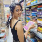 Namita Krishnamurthy Instagram - Picked up 5 books on my bi-annual Blossoms visit, including this copy of “All Over Creation” by Ruth Ozeki. What are you guys reading now? 💜 📸: @linatomp_ #namitakrishnamurthy #curlygirl #nomakeupday #tamilactress #bookstagram #readersofinstagram