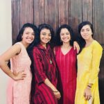 Namita Krishnamurthy Instagram - A post to honour my cuteness and the cuteness of my cousins and our combined cuteness >>> @raeshhhhhh @premasankarkanaka @aashritha_sarma #curlyhair #namitakrishnamurthy #familytime #weekendgetaway