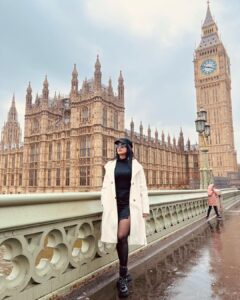 Namitha Pramod Instagram - All about London 💛