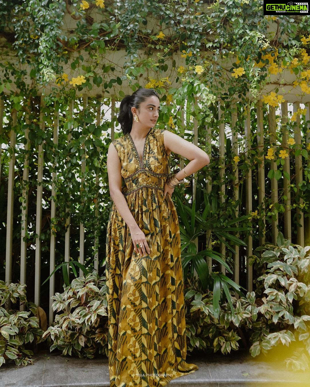 Namitha Pramod Instagram - I hide you in my eyes ♥️ 📸: @merin__georg Styled by : @rashmimuraleedharan Wearing: @klumbyprajinajaanaki