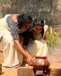 Namitha Pramod Instagram - Glimpses of Attukal Pongala 🙏🏼