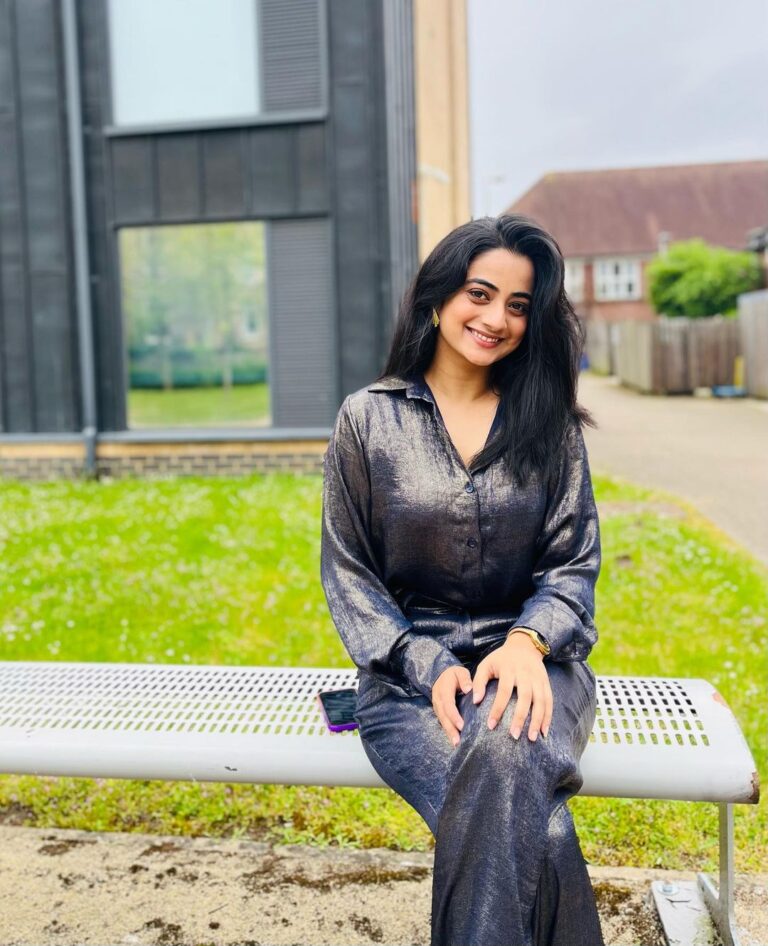 Namitha Pramod Instagram - When your dress is as glittery as your heart ♥️ ✨ Wearing : @therapyclothing.in Reading, England