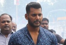 Nandha Durairaj Instagram - Actor @actorvishalofficial Arrives at Trichy for #LaththiPromotion youtu.be/0pPfP7KLo3M #LaththiTrailer ▶️ #LaththiFromDec22nd #Vishaltrichyvisit @rana_productions_ @nandaa_actor @actorramana_official @u1recordsoffl @jpr__films @balasubramaniem_dop @adityamusicindia @dir_vinothkumar @thesunainaa @johnsoncinepro
