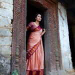 Nandini Rai Instagram - చీర అనేది కేవలం వేషధారణ మాత్రమే కాదు, అది ఒక భావోద్వేగం. #love #photooftheday #photography #emotions #saree