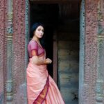 Nandini Rai Instagram - చీర అనేది కేవలం వేషధారణ మాత్రమే కాదు, అది ఒక భావోద్వేగం. #love #photooftheday #photography #emotions #saree