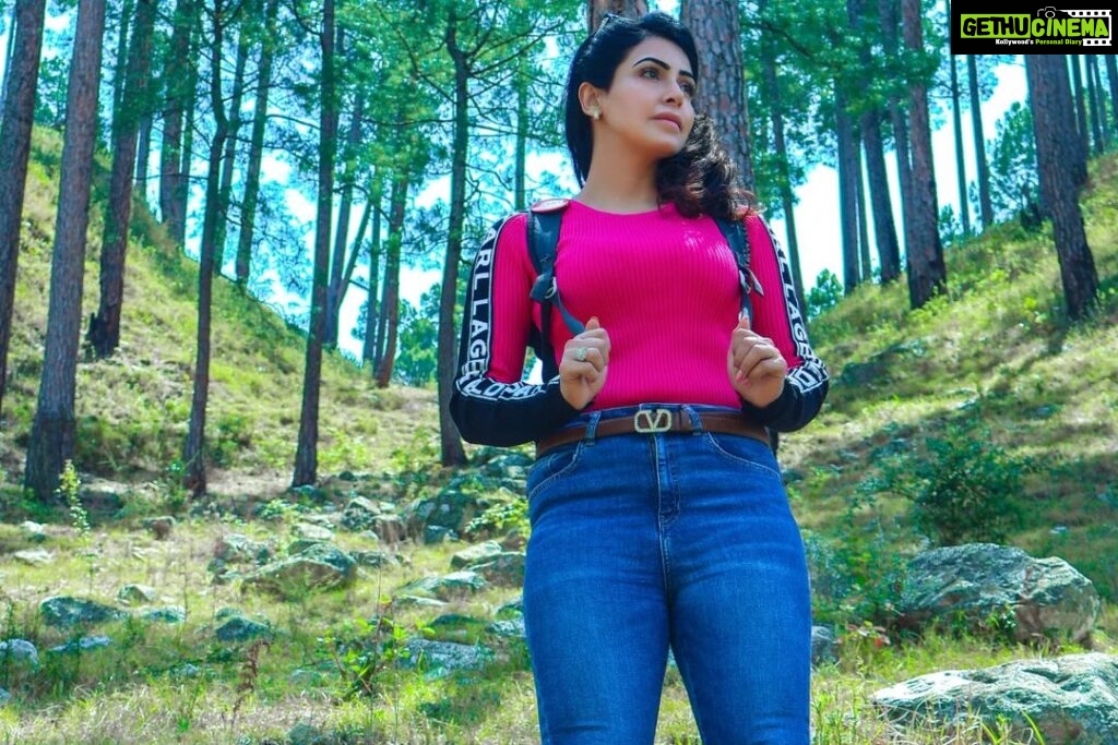 Nandini Rai Instagram - The earth has #music for those who #listen