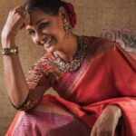 Nandita Das Instagram - Remember the behind-the-scenes photo I shared earlier? Finally, the images from the photoshoot are here. Love the old world charm of heritage saris and jewellery from the precious collection of @meerakumar75, a dear friend. I seldom do formal photoshoots, and now after a gap of two years I’ve done two in two months! @theindiantextilesco