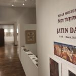 Nandita Das Instagram - Amazing opening in an amazing museum. So many young artists, curious walk ins and art lovers filled the large gallery. India exists much beyond the metros and people here deserve more than what comes to them. So happy his bachchas could come to #patna for their father’s opening. It was lovely to be together. Special thanks to @biharmuseumofficial and #takshilaeducationalsociety for all that they did to make it special. #jatindas