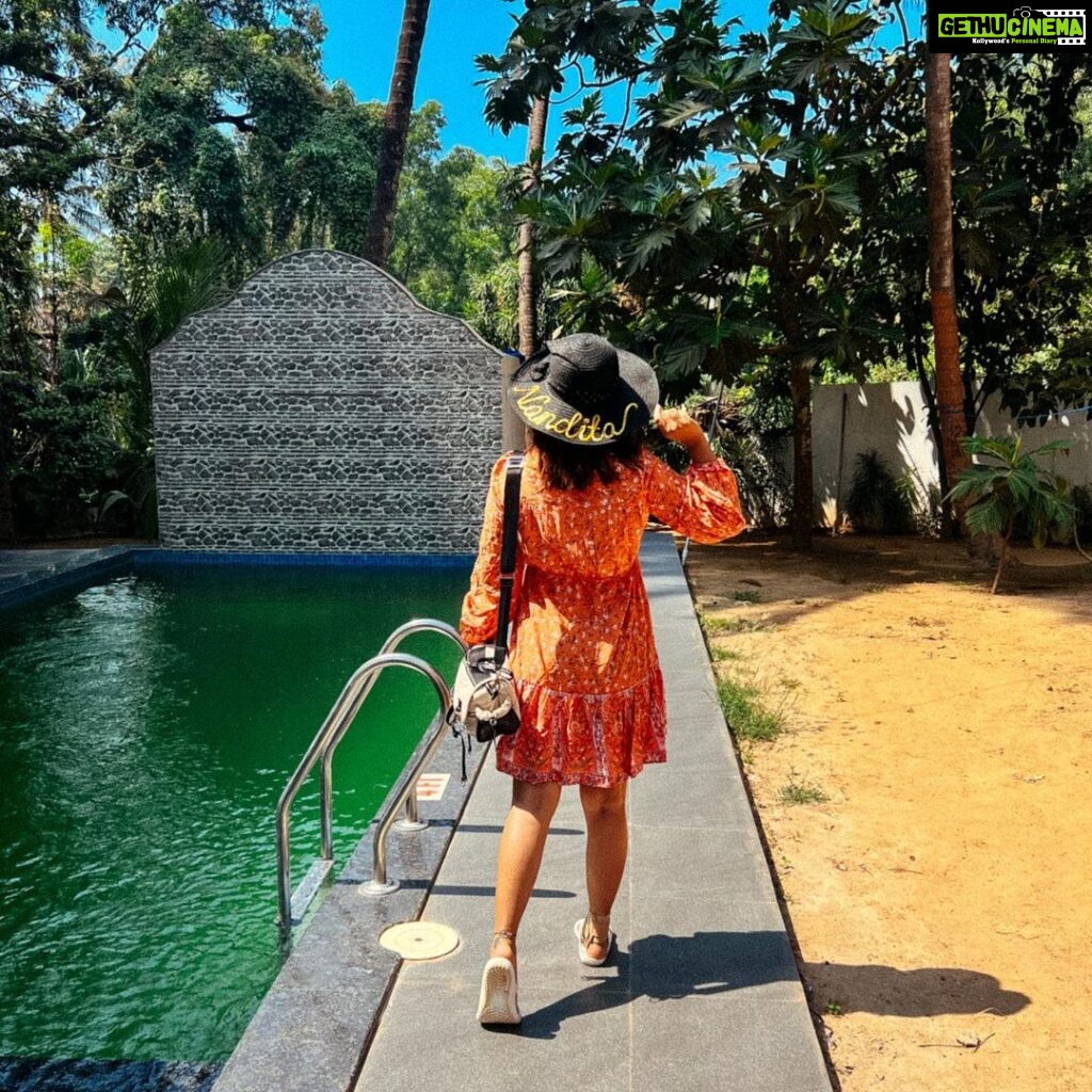Nandita Swetha Instagram - 🍊🍊🍊 . #summer #outfit #floraldress #hat #crocs
