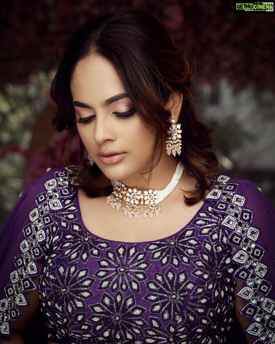 Nandita Swetha Instagram - 🍇🍇🍇🍇 . Shot by @photographer_ajay Outfit @anyracouture Makeup @makeup_by_rithureddy Hair @jayanthivenkateshmakeover Location - @makeup_by_rithureddy . #makeup #lehenga #photoshoot #purple #shoot #click #pose #studio #makeupatudio #actress #photooftheday #photography Bangalore, India