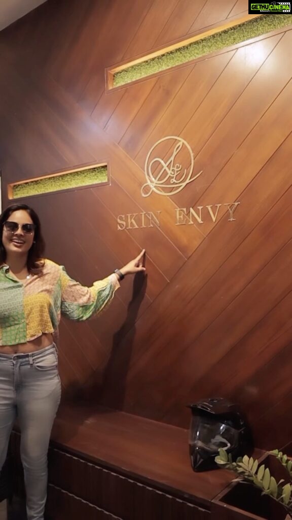 Nandita Swetha Instagram - My recent visit to @_skin_envy_ was really made me confident and happy since the doc @dr.aishwaryaselvaraj & the staff was so friendly and checked my issues related to my skin n hair and adviced me to follow whatever doc guided. The doctor was so patient and friendly which is must for the patient. Visit sometime if you have any queries. . . #skinenvy #skincare #chennai #alwarpet #stayhealthy Skin Envy