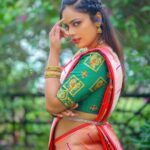 Nandita Swetha Instagram – Feeling the bride in me🤪🤪🤪

#saree from @anvitha_collections 
#photography @naveen_photography_official 
#makeup n hair @sarika_briadal_makeup_artist 
.
#saree #traditional #clicks