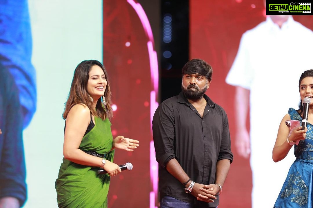 Nandita Swetha Instagram - That was one memorable day which I spent on my birthday❤️ Clicked by @zeropixelphotographystudio @dhanalakshmi_srinivasan_group @actorvijaysethupathi . #event #college #birthday