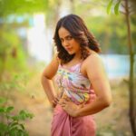 Nandita Swetha Instagram – Don’t ask me about the location 🤪🤪
.
Outfit @labellikithabommu 
📸📸 @naveen_photography_official 
Makeup @makeup_artist_arun.15 
Asst @thiru_kshtriyas 
.

#moviepromotion #telugu Hyderabad