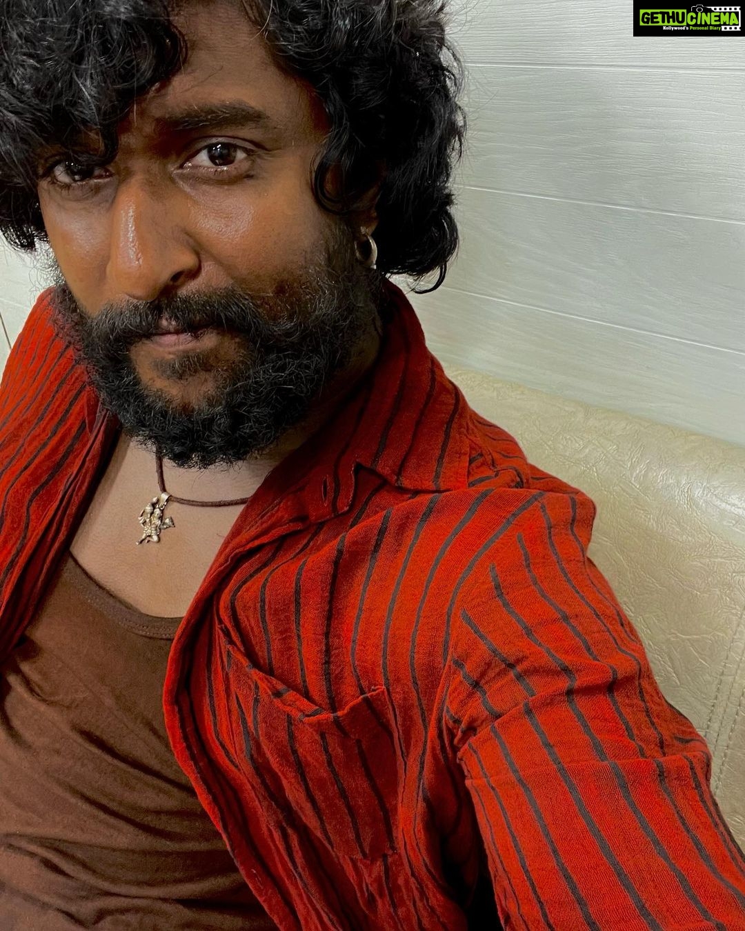 Nani Instagram - Thank you for the overwhelming love for #DasaraTeaser ♥️ Yours Dharani :)
