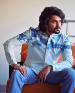 Nani Instagram - Chamkeela angeelesi :)

#Dasara #DasaraOnMarch30 

In @varunchakkilam 
Stylist @neeraja.kona 
Pics @sridharchadalawada