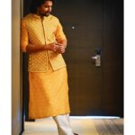 Nani Instagram - Wish you all a happy HOLI 🎉 Dharani from Mumbai :) #Dasara Kurta @anitadongre Shoes @shutiqofficial @noonoo.in Stylist @neeraja.kona Asst by @manogna_gollapudi @meghanaa_ch Hair @hairbylalith Photographer @sridharchadalawada