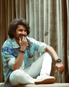 Nani Instagram - FDFS ? Let’s go 💥
#Dasara 

In @shahinmannan 
Stylist @neeraja.kona 
Pics @sridharchadalawada