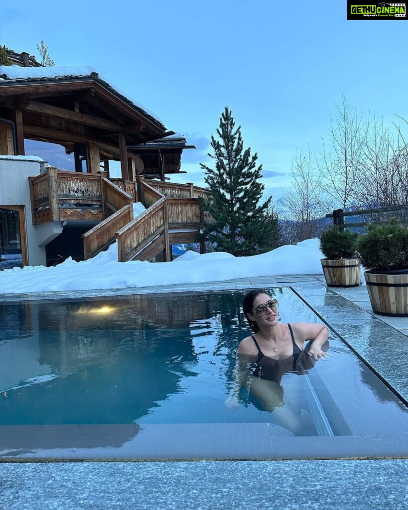 Nargis Fakhir Instagram - Wanted to see snow. So I went to see snow. ❄ @lecrans . . . . . . . #travel #snow #luxury #cozy #spa Switzerland