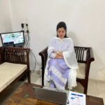 Navaneet Kaur Instagram - आज माननीय पंतप्रधान आदरणीय नरेंद्र जी मोदी यांच्या हस्ते भारतातील 91 आकाशवाणी केंद्राचे उद्घाटन ऑनलाईन करण्यात आले. अथक प्रयत्नाने मंजूर झालेल्या माझ्या लोकसभा मतदार संघातील आकाशवाणी केंद्र अचलपूर चा पण उद्घाटन करण्यात आला. आदरणीय नरेंद्र मोदी जी, केंद्रीय सूचना प्रसारण तथा युवा व्यवहार आणि क्रीडा मंत्री श्री अनुराग ठाकूर जी यांचे मनःपूर्वक आभार