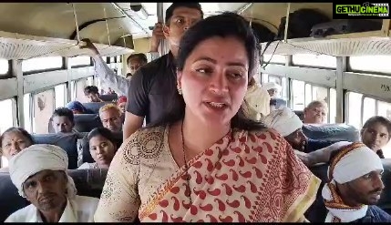 Navaneet Kaur Instagram - महाराष्ट्र रोडवेज द्वारा चलाई जानेवाली बसेस की खस्ता हालत ,यात्रियो की परेशानिया समझने हेतू किया एस टी बस मे सफर अमरावती जिल्हे के लिये 30 नई राज्य परिवहन बसो की मांग,अमरावती जिल्हे के आदिवासी क्षेत्र धारणी,चिखलदरा, चुर्णी के नागरीको को उच्चतम सुविधा वाली यातायात हेतू उपमुख्यमंत्री श्री देवेंद्रजी फडणवीस एवं परिवहन आयुक्त से की अपील