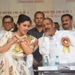 Navaneet Kaur Instagram - पारधी समाज जन जागृती मेळावा व लाभार्थी साहित्य वाटप कार्यक्रम प्रमुख उपस्थिती आदिवासी विकास मंत्री आदरणीय श्री विजयकुमार जी गावित, खासदार अनिल जी बोंडे, खासदार नवनीत रवी राणा, आमदार प्रताप दादा अडसड