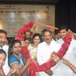 Navaneet Kaur Instagram - पारधी समाज जन जागृती मेळावा व लाभार्थी साहित्य वाटप कार्यक्रम प्रमुख उपस्थिती आदिवासी विकास मंत्री आदरणीय श्री विजयकुमार जी गावित, खासदार अनिल जी बोंडे, खासदार नवनीत रवी राणा, आमदार प्रताप दादा अडसड