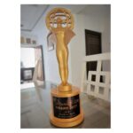 Naveen Chandra Instagram – Thank full and greatful for honoring me this award !!. #Ravi #Ammu 
very special film .Thankyou 🙏🏻 @charukeshsekar  @ksubbaraj  @stonebenchers @primevideoin @hindibollywoodlife  #BLAwards2023  #OTT