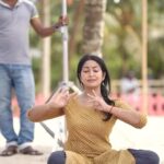 Navya Nair Instagram - Behind the scenes of ‘Janaki Jaane’ - Part 4 #BTS ജാനകി ജാനേ മെയ് 12 മുതൽ തിയേറ്ററുകളിൽ 💞💞 @scube_films @director_aniesh_upaasana @saijukurup @navyanair143 @sherga2202 @shenugajaithilak @shegnavijil @sharaf_u_dheen @johnyantonyofficial @kottayamnazeer @anarkalimarikar @george.kora @syamaprakashms @anjalysathyanath @m_noufal_abdullah @ratheena_pt @harrisdesom @kailasmenon2000 @sibi_mathew_alex @jothishshankar @rajakrishnan_mr @reghuramavarma @sameerasaneesh @sreejithsarang @sreejith.guruvayur007 @anil.narayanan @rohanrajonline @r3miz @sync.cinema @actorjomol @accel_media_kochi @sminusijo @vidhya.vijaykumar @jordi_poonjar @pramod_veliyanadu @sylaja_sreedharannair_official @aneesh_nandipulam @rishi_unni @oldmonksdesign @snakeplant.in #JanakiJaane #JanakiJaaneMovie #AnieshUpaasana #SaijuKurup #KailasMenon #sibimathewalex #SnakeplantLLP