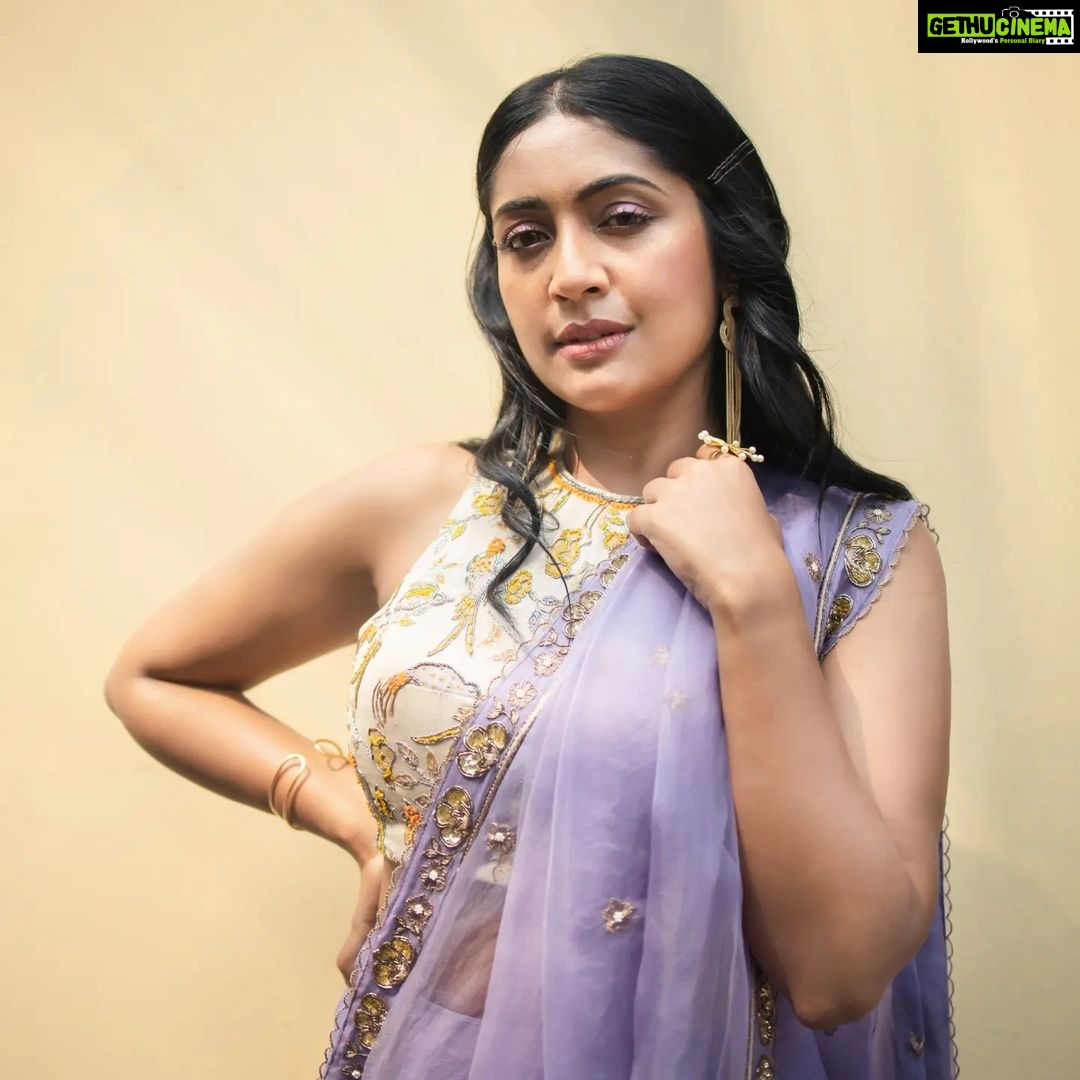 Navya Nair Instagram - Bring me warm rain and lavender and you .. I want you most of all ..💗 Styled @rn.rakhi MUA @makeupby_nami_ Wearing @ojasme Jewellery @amorettestore.in @adorebypriyanka . Styling assistants @sandra_resmi @susaaani_ Photography @premsampaul Photography assistant @mr.canographers