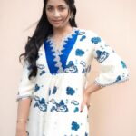 Navya Nair Instagram - In blue and white, I find delight, A soul dancing in the spotlight. Stories told, emotions unfold, A canvas of dreams, my heart behold. #ActressInBlue #DelightfulAttire #ShineBright Styled @rn.rakhi MUA @makeupby_nami_ Wearing @prashantchouhandesign Jewellery @desicallyethnic Styling assistant @susaaani_ Photography @_mr_photoman_ @cameramanweddings_