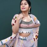 Navya Nair Instagram - Love like flowers and fire Styled @rn.rakhi MUA @makeupby_nami_ Wearing @amkaindia Jewellery @keyaa_by_kartika Photography @shameer_mohi Styling assistants @sandra_resmi @susaaani_