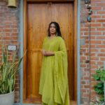 Navya Nair Instagram - The joy of being Styled @rn.rakhi MUA @makeupby_nami_ Wearing @silpaa.in Jewellery @amorettestore.in Styling assistants @susaaani_ @sandra_resmi