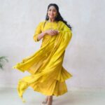 Navya Nair Instagram - Yellow, My darling Styled @rn.rakhi MUA @makeupby_nami_ Wearing @prashantchouhandesign Jewellery @kaavyam_by_kavitha_preetha . Photographed @ShijuBhavana Styling assistants @sandra_resmi @susaaani_