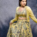 Navya Nair Instagram - Sunshine or sunflowers?? Styled @rn.rakhi Wearing @ojasme Jewellery @amorettestore.in . MUA @amal_ajithkumar Styling assistants @sandra_resmi @susaaani_ Photography @premsampaul Videography @vishnu.chandrabose Photography assistants @tinyturtle.media @mr.canographers @sandesh.rajeev