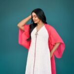 Navya Nair Instagram - @navyanair143 ❤❤❤ Photography :- @nithin_c_nandakumar Styled @rn.rakhi Wearing @shopcultmodern Jewellery @pureallure.in MUA @amal_ajithkumar Styling assistants @sandra_resmi @susaaani_ Kochi Kerela, India
