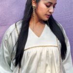 Navya Nair Instagram - Keeping it the fine white way... Styled @rn.rakhi MUA @amal_ajithkumar Styling assistant @susaaani_ . Wearing @shopcultmodern