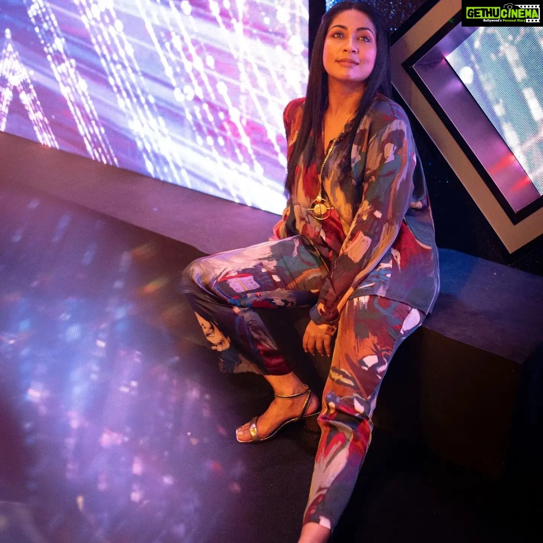 Navya Nair Instagram - #pajamaparty Styled @rn.rakhi Wearing @shopcultmodern HMU @makeupby_nami_ Styling assistants @bhadraramesh97 @sandra_resmi Photography @kadhak_ Re-touch @theprincenthem #pyjamaparty #lookbook