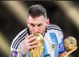 Navya Nair Instagram - What a victory !!! Penalty shoot out 🙃🙃🙃Messi ❤️❤️❤️ history 🥰🥰🥰 And my babes (sai) team won 🤗🤗🤗
