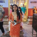 Navya Nair Instagram - Pic @parassinikkadavu_muthappan ... Wanna go again kinda place ...the ambalam lover me 🤣 #templelove #muthappan #kannur #dharmasala #programtime #dancerlife #bharatanatyam #actor #artist