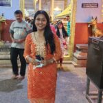 Navya Nair Instagram - Pic @parassinikkadavu_muthappan ... Wanna go again kinda place ...the ambalam lover me 🤣 #templelove #muthappan #kannur #dharmasala #programtime #dancerlife #bharatanatyam #actor #artist