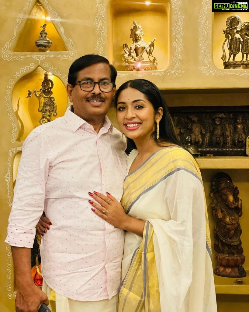 Navya Nair Instagram - Happy fathers day achaaaa ❤️❤️❤️ U r my everything .. the best achan one can have ❤️❤️ You are the strongest pillar in my life .. Cant imagine a life without u .. with all my defaults , the way u love me so much is enough fr the life time .. and the time and money you have spend on me when u really had nothing in hand can never be returned .. I am trying my level best to make u happy bt i am not sure how far a good daughter I am .. forgive my flaws .. love u from all my heart , flesh and blood .. urs always .. umma.. #bodyguard #gaurdianangel #manofmylife #ideal #love #achan #fathersday