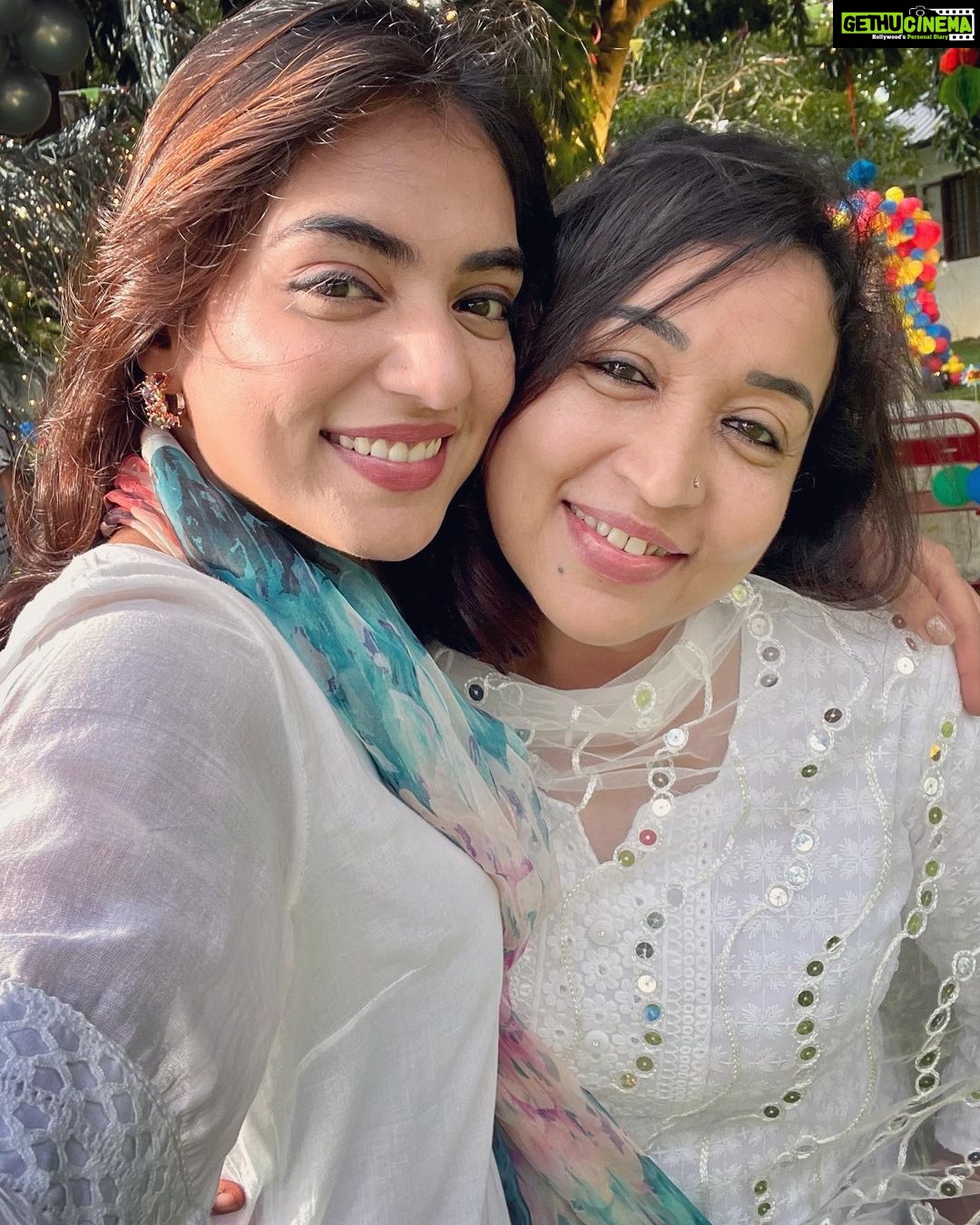 Nazriya Nazim Instagram - Happy birthday umma …..🤍🤍🤍🌎